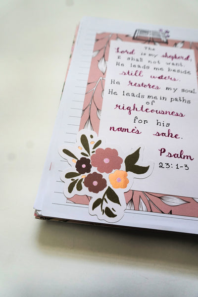 Holiday Bible Journaling: 5 Ways to Inspire Your Journaling