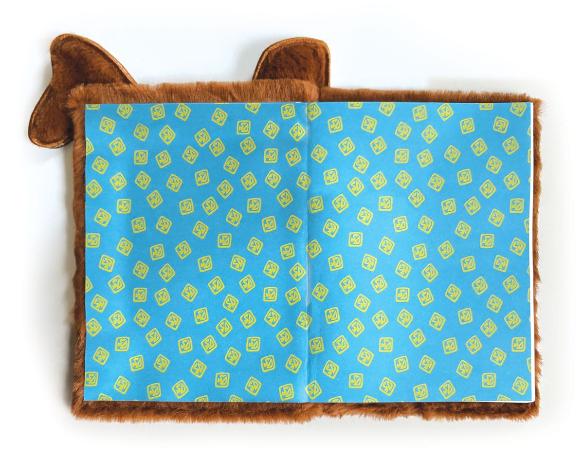 JLP-0003E - Scooby Doo Plush Journal - Brown plush-bordered journal with blue cover featuring scattered yellow cube pattern and dog ear details at top