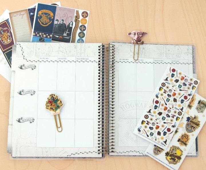 Harry Potter™ Hogwarts planner and accessory planner